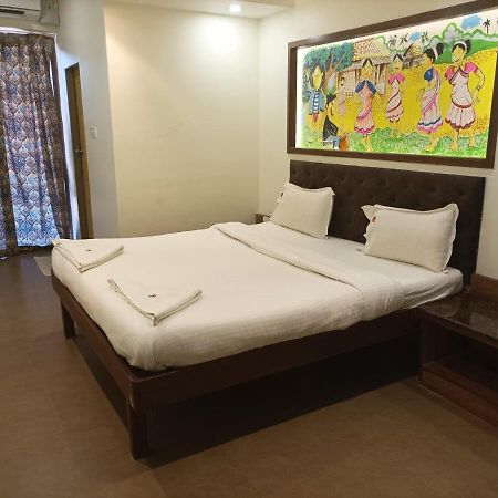 Ronaldos Old Goa Otel Panaji Dış mekan fotoğraf